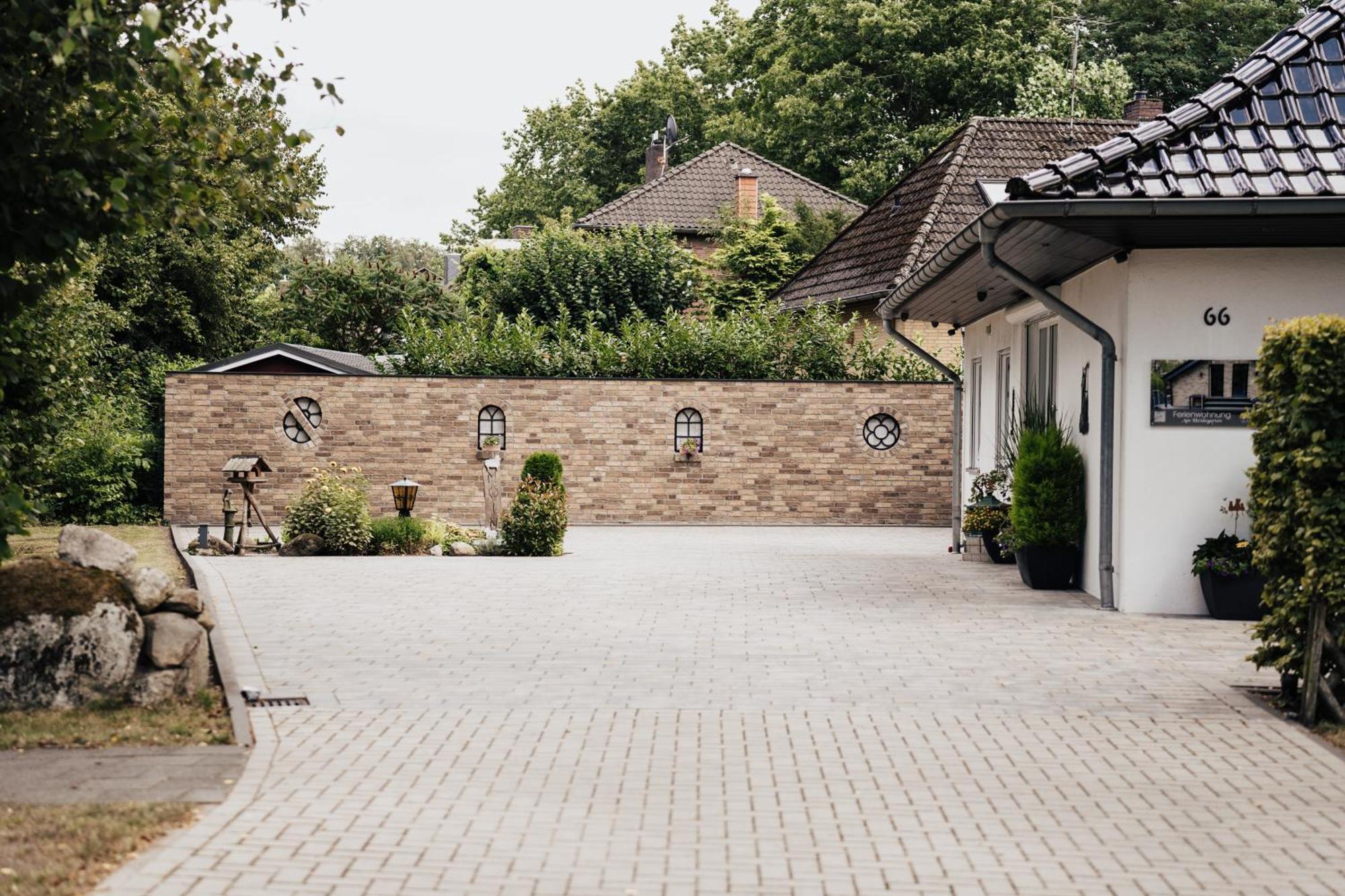 Ferienwohnungen Am Heidegarten Шневердинген Екстериор снимка